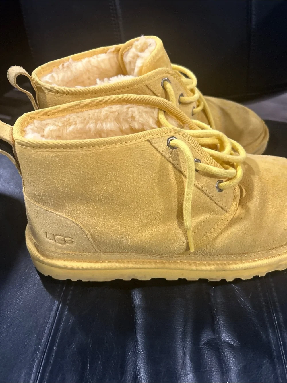 UGG chukka offers